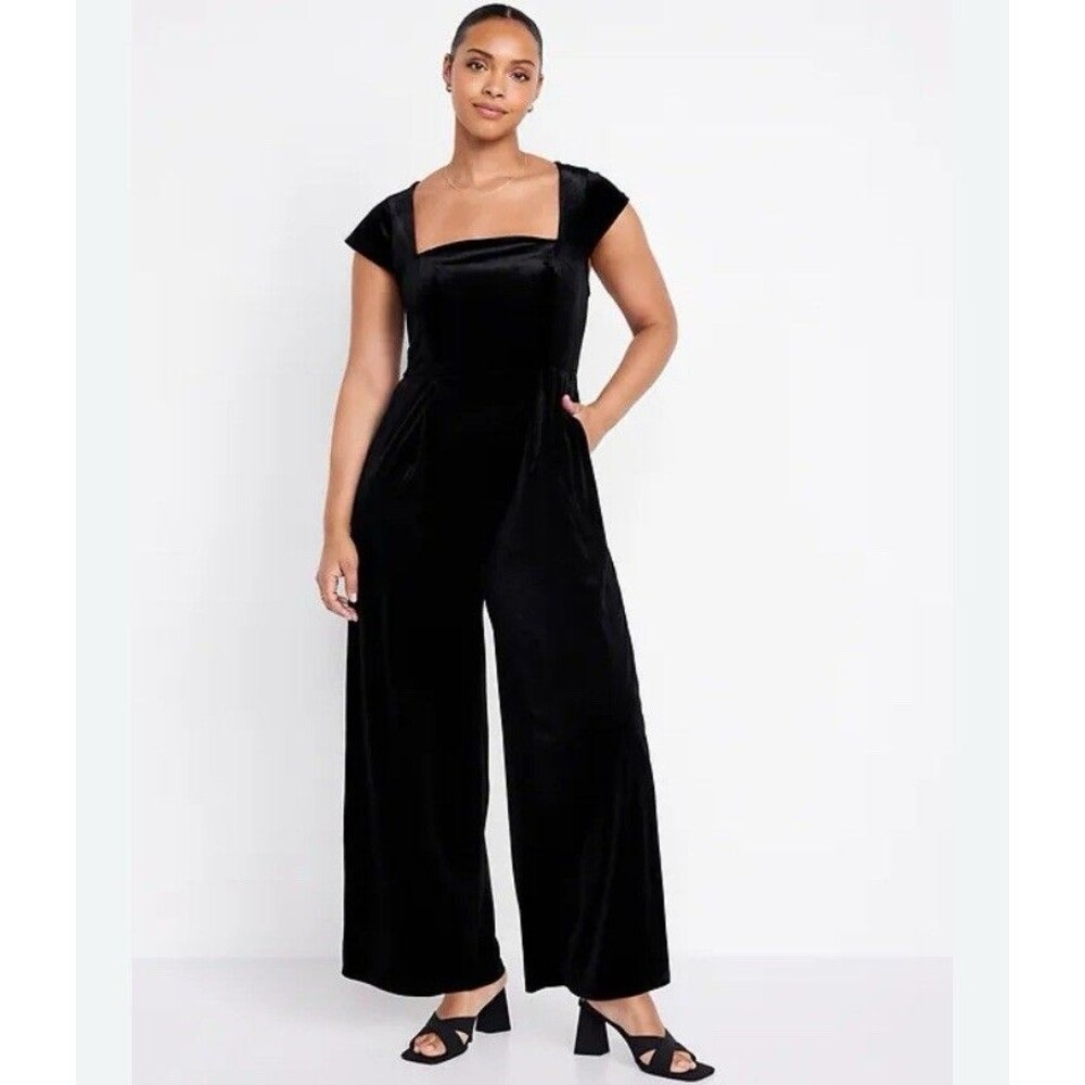 Old Navy Womens 2XL Jumpsuit Black Velvet Square Neck Wide Leg‎ Short Sleeve